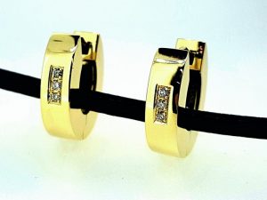 Auskarai Nr.101 (is geltono, raudono arba balto aukso, su briliantais)