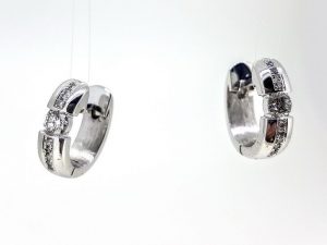 Auskarai Nr.107 (is balto, geltono arba raudono aukso, su briliantais)