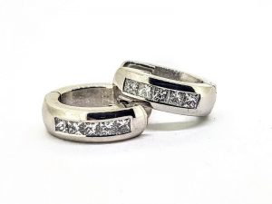 Auskarai Nr.122 (auskarai is platinos , inkrustuoti deimantais )