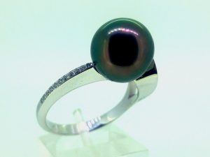 Ziedas su perlu Nr.12