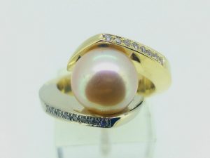 Ziedas su perlu Nr.13