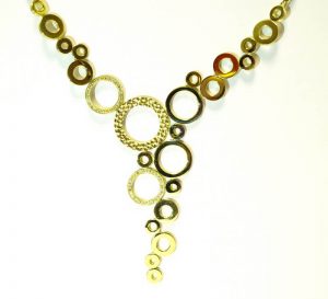 Kolje Nr.13 (geltono ir balto aukso, sujungta is atskiru segmentu)