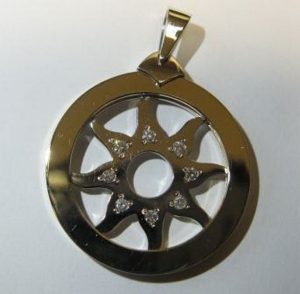 Pakabukas Nr.14 (saule, su briliantais, is geltono, raudono arba balto aukso)