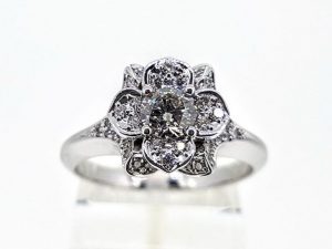 Ziedas Nr.180 (su briliantais, is aukso)