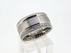 Ziedas Nr.181 (is balto arba kitos spalvos aukso, su briliantais)