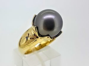 Ziedas su perlu Nr.18