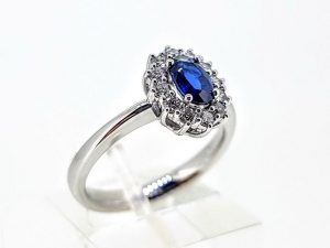 Ziedas Nr.192 (is aukso ,puostas safyru ir briliantais)