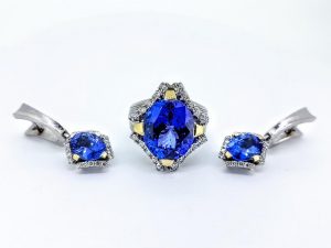 Auskarai ir ziedas, su tanzanitu ir briliantais