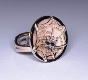 Ziedas Nr.37 (is raudono ir balto aukso, su voru)