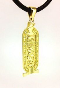 Pakabukas Nr.43 (is geltono aukso, puostas egiptietiskais simboliais)