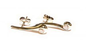 Auskarai Nr.55 (is geltono, raudono arba balto aukso, su briliantu)