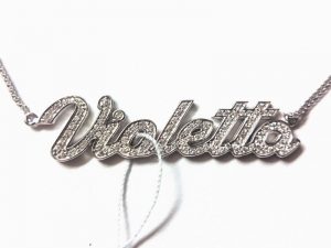 Pakabukas Nr.56 (su vardu, is aukso,inkrustuotas briliantais)