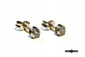 Auskarai Nr.64 (su brangakmeniu, is geltono, raudono arba balto aukso)