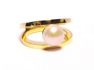 Ziedas Nr.70 (su perlu, is geltono, balto arba raudono aukso)