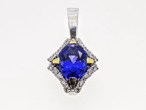 Pakabukas Nr.89 (su tanzanitu ir briliantais, is aukso)