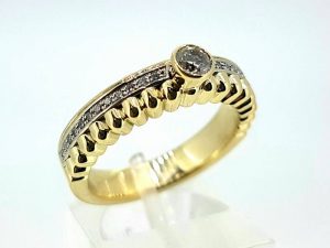 Suzadetuviu ziedas Nr.137 (is aukso, su briliantais)