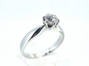 Suzadetuviu ziedas Nr.141 (su briliantu, is balto, geltono arba raudono aukso)