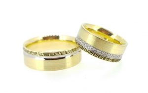 Vestuviniai ziedai Nr.203 (is geltono aukso, su ornamentuotais krastais)