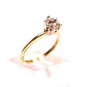 Suzadetuviu ziedas Nr.70 (siauras, is geltono, balto arba raudono aukso, su briliantu)