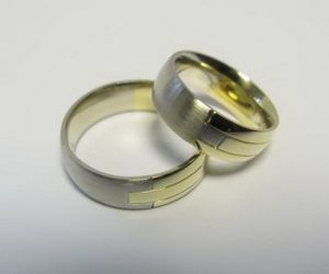 Vestuviniai ziedai Nr.8 (is balto ir geltono aukso)