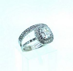 Suzadetuviu ziedas Nr.99 (modernus,is balto,raudono arba geltono aukso, su briliantais)