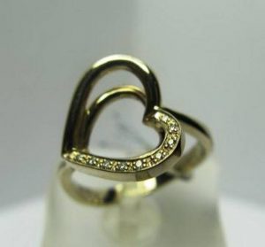 Suzadetuviu ziedas Nr.9(modernus, is geltono aukso, puostas brangakmeniais)