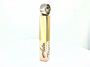 Pakabukas Nr.100 ( su vardais, is aukso)